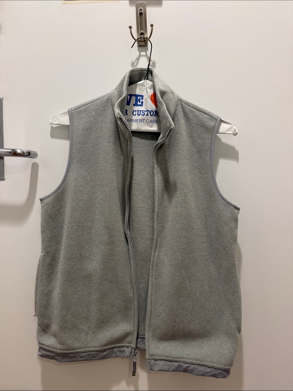 Aritzia Gray Fleece Vest Size XS